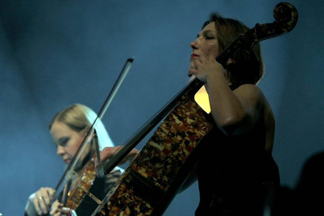 „Leon Somov & Jazzu“ gruodžio 28-ąją surengė koncertą Kaune, „Žalgirio“ arenoje. 