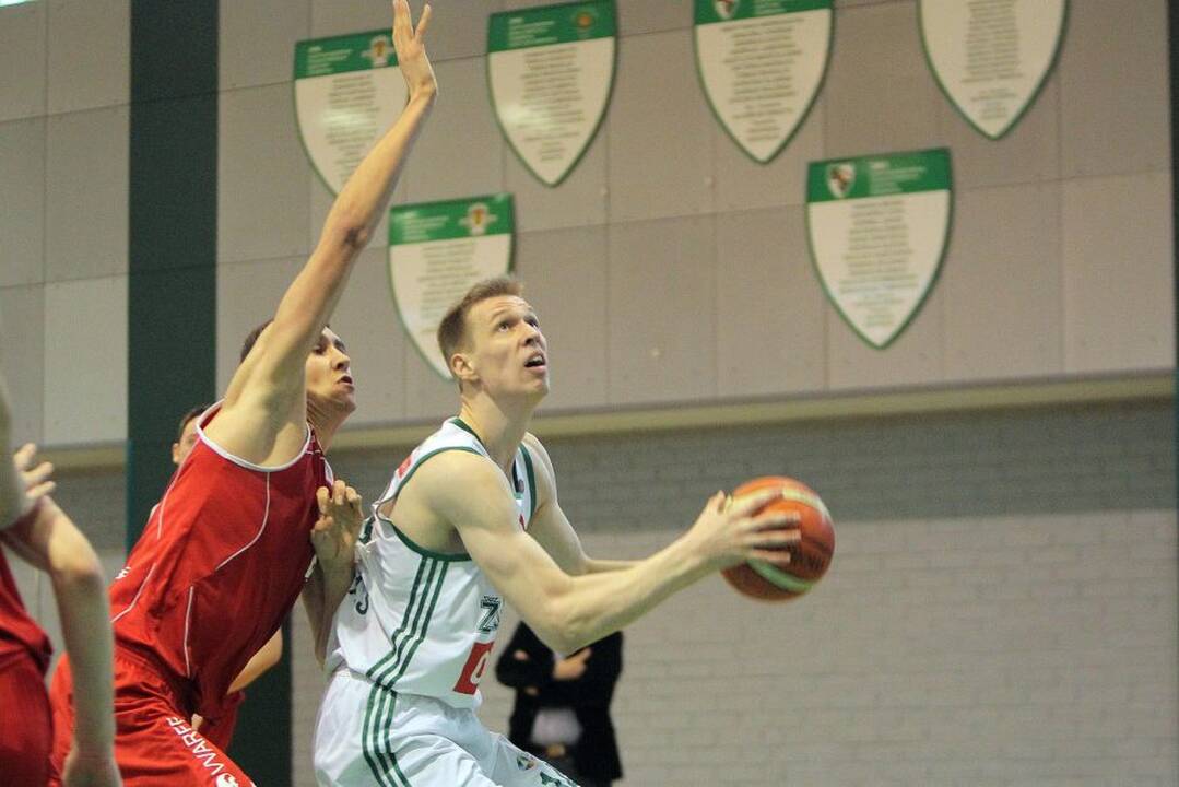 Nacionalinės krepšinio lygos ketvirtfinalis: Kauno „Žalgiris-2“ – „Mažeikiai“ 71:68.