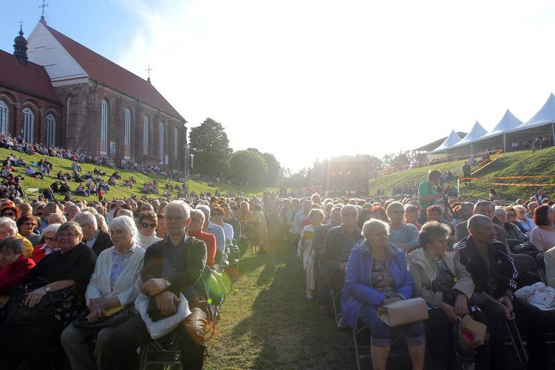 Festivalio „Operetė Kauno pilyje 2016“ pradžia