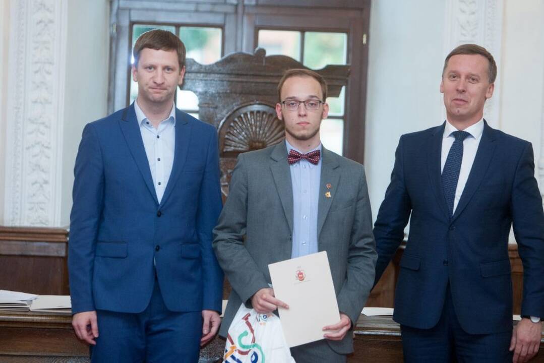 Šimtukininkai