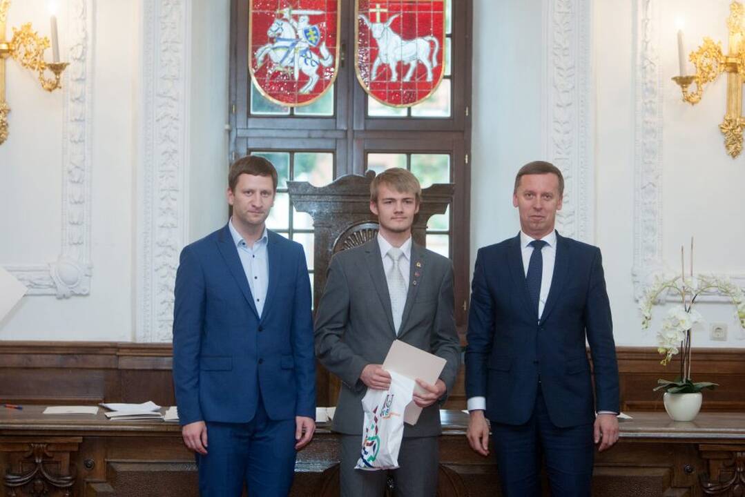 Šimtukininkai