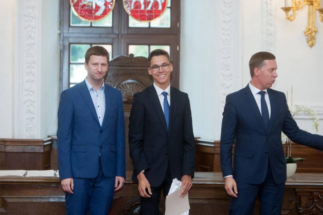 Šimtukininkai