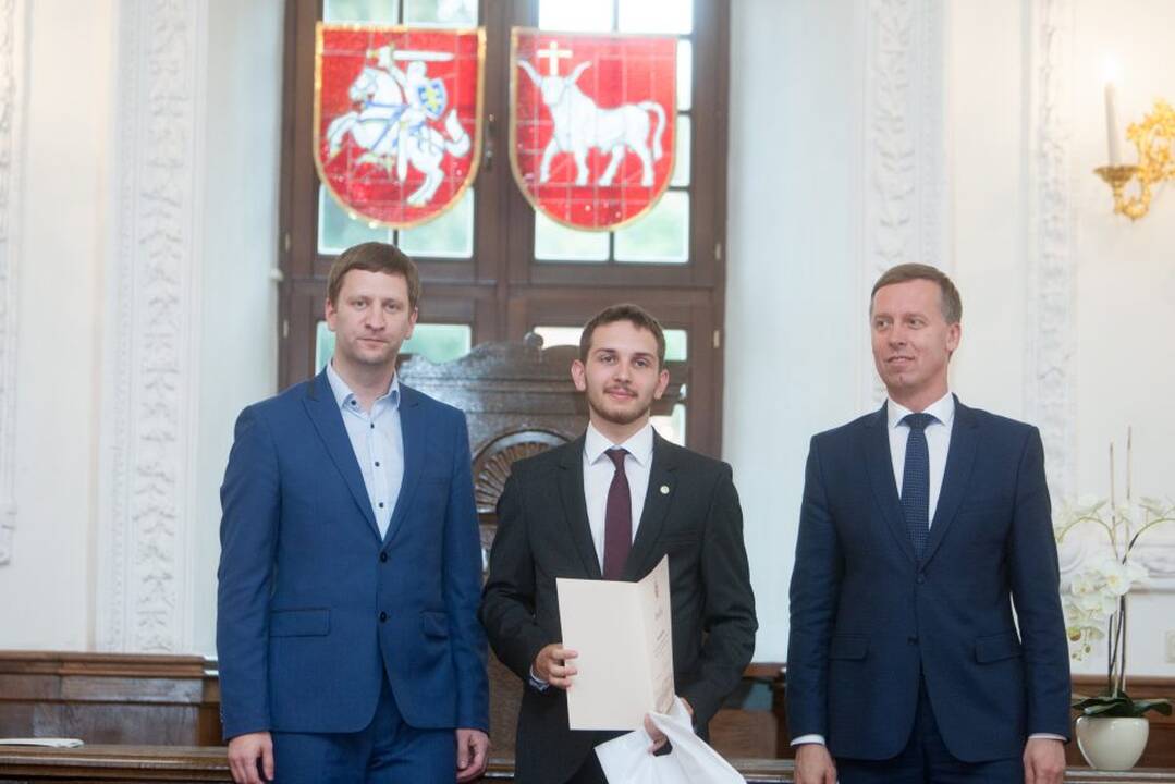 Šimtukininkai