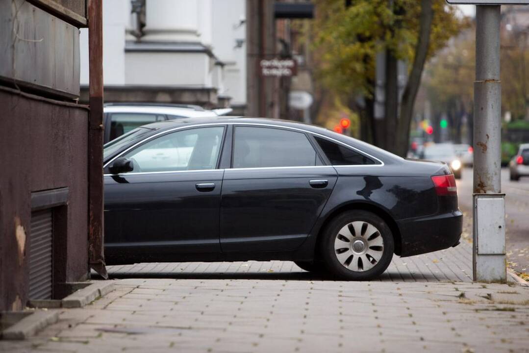 Automobilių statymas
