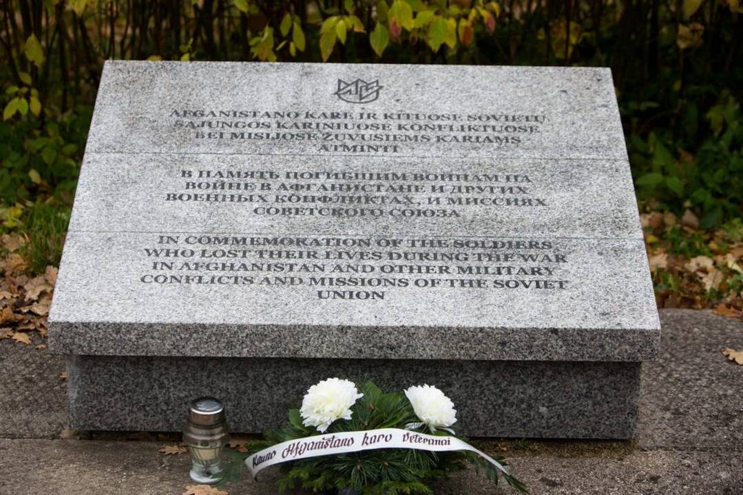 Karių kapai