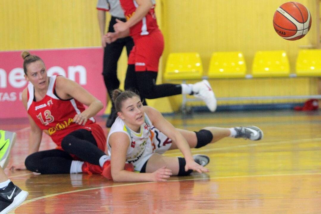 LMKL: „Aistės-LSU“ – „Fortūna“ 39:65