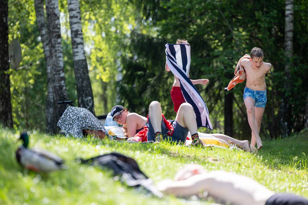 Žalieji ežerai pritraukė vasaros pasiilgusius vilniečius