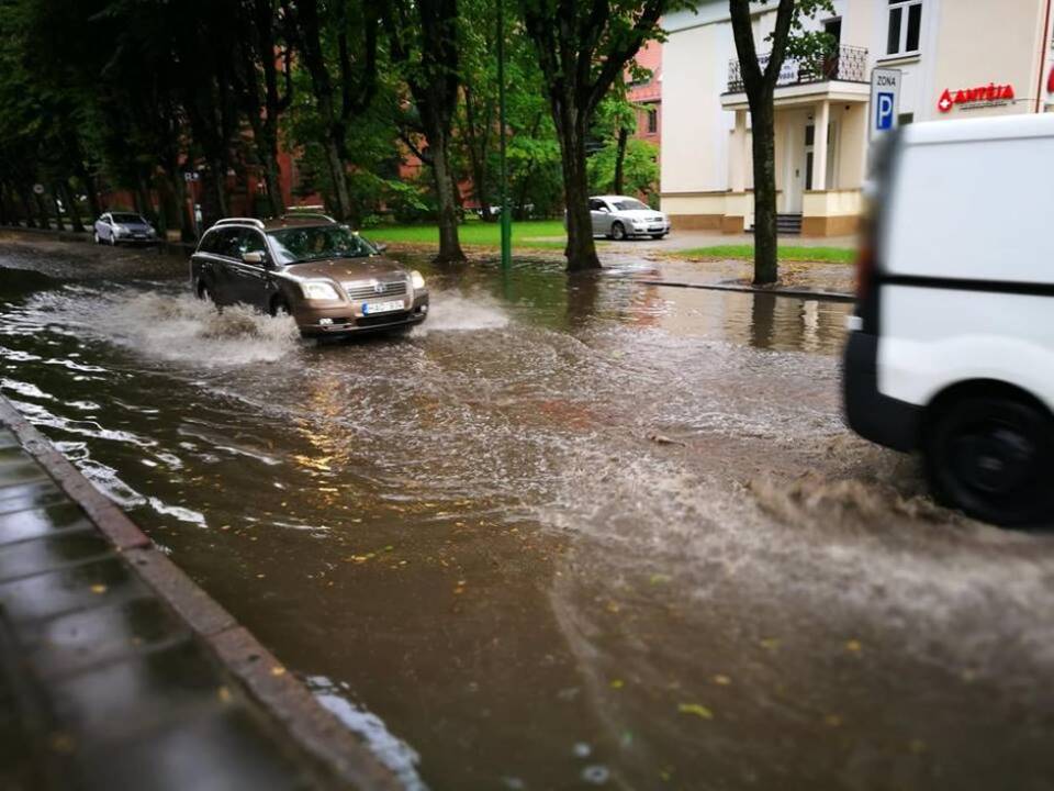 Klaipėdoje patvino gatvės