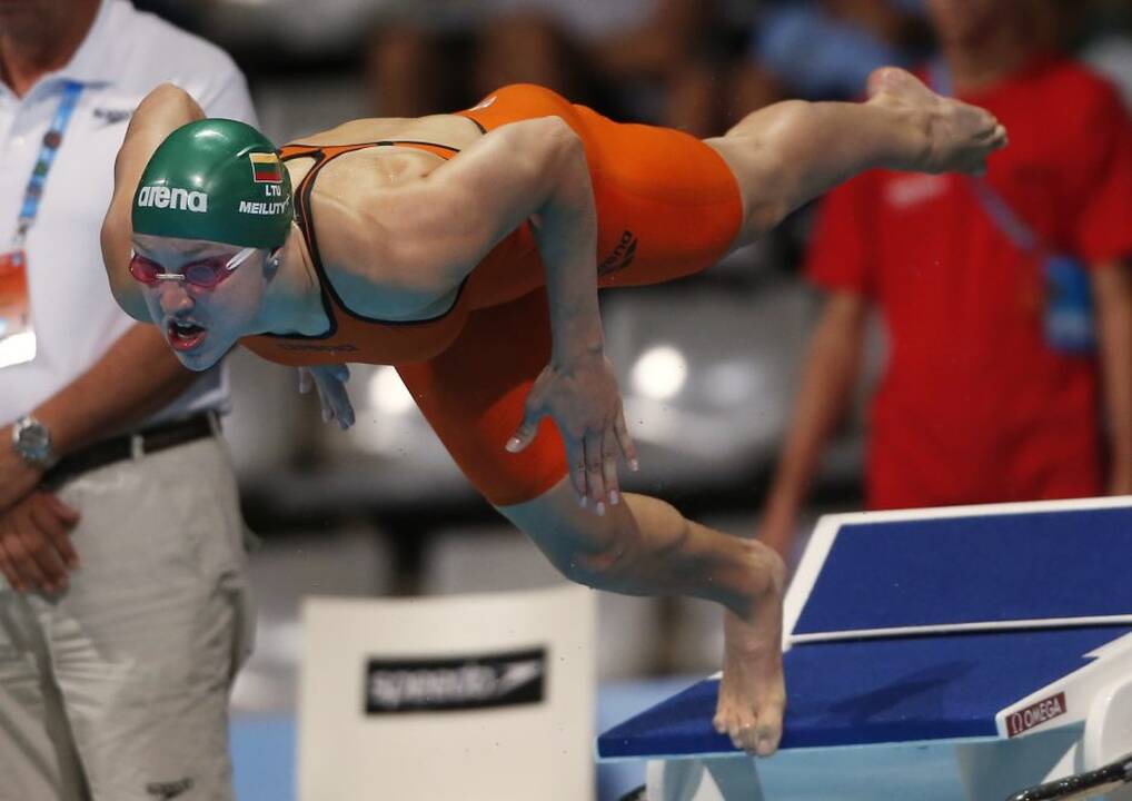 3-ąjį auksą pasaulio taurės varžybose pačiupusi R. Meilutytė sumušė dar vieną rekordą