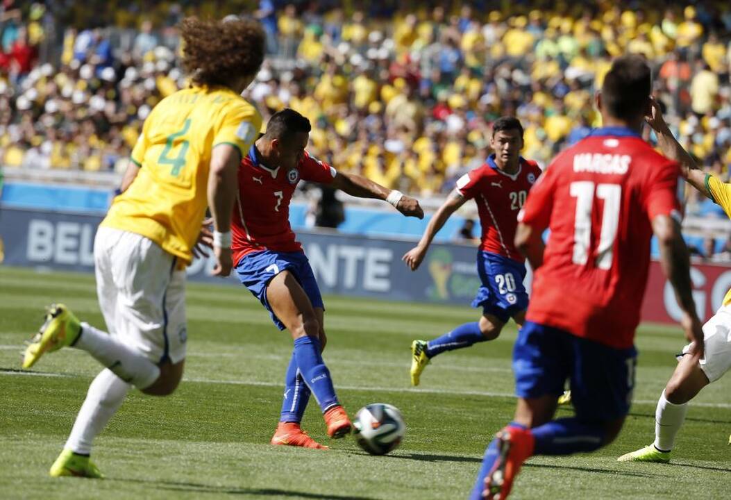 Pasaulio futbolo čempionatas: Brazilija - Čilė