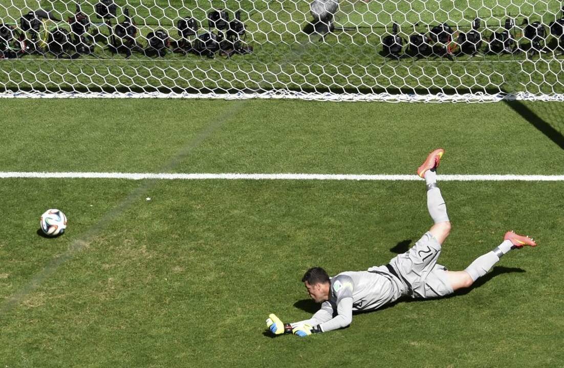 Pasaulio futbolo čempionatas: Brazilija - Čilė