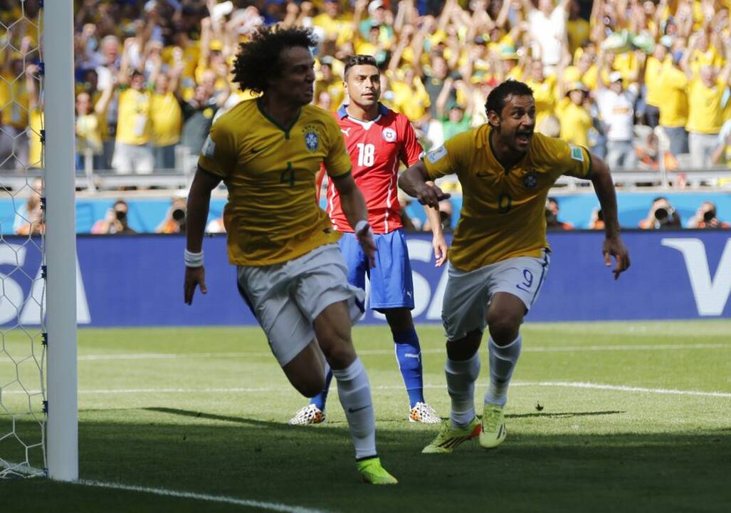 Pasaulio futbolo čempionatas: Brazilija - Čilė