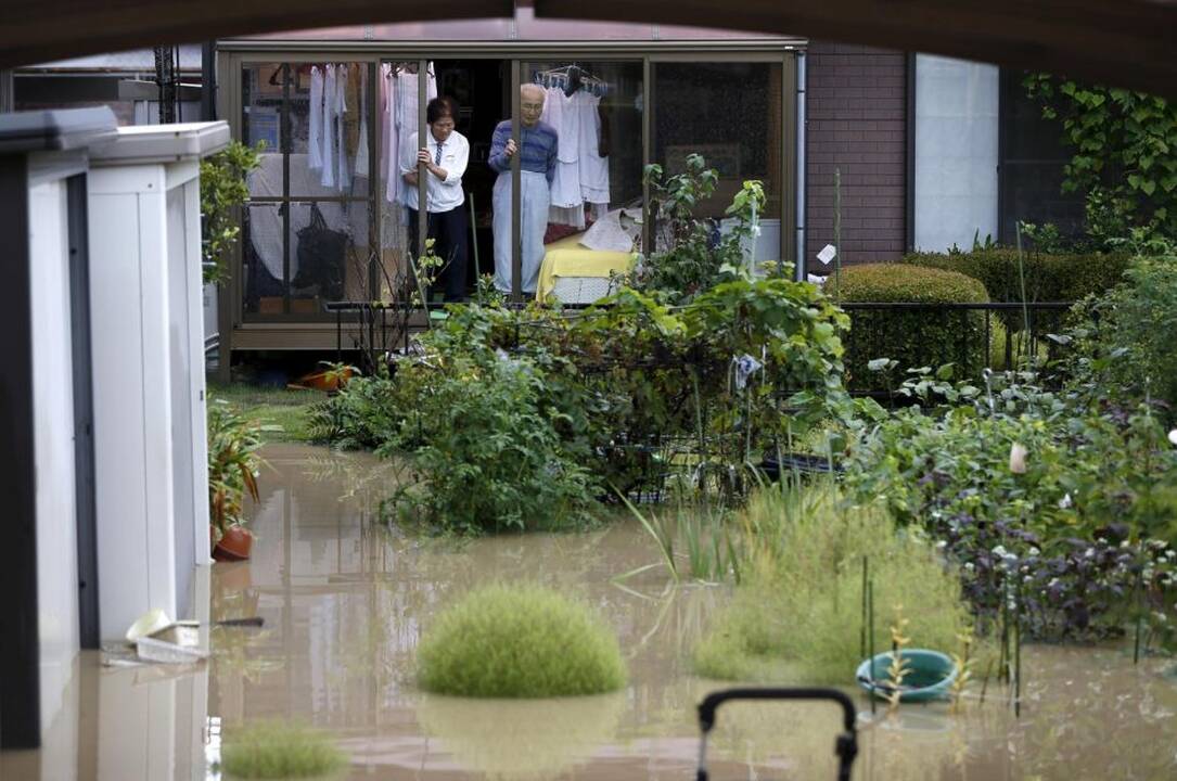 Japoniją siaubia potvyniai