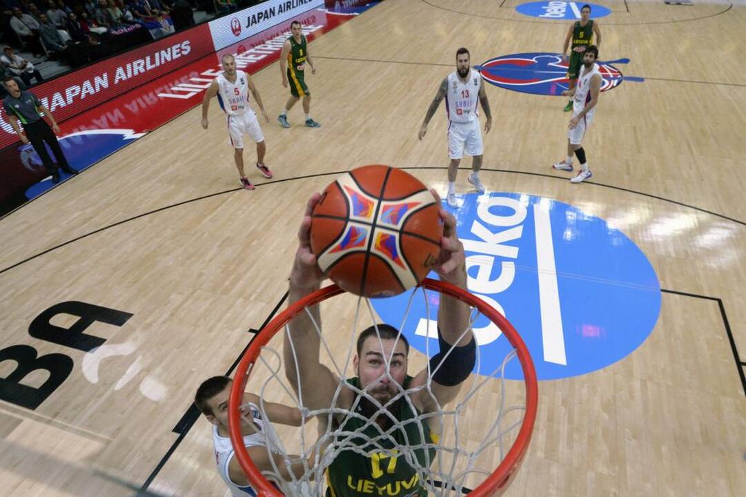 Europos čempionato pusfinalis: Lietuva - Serbija 67:64