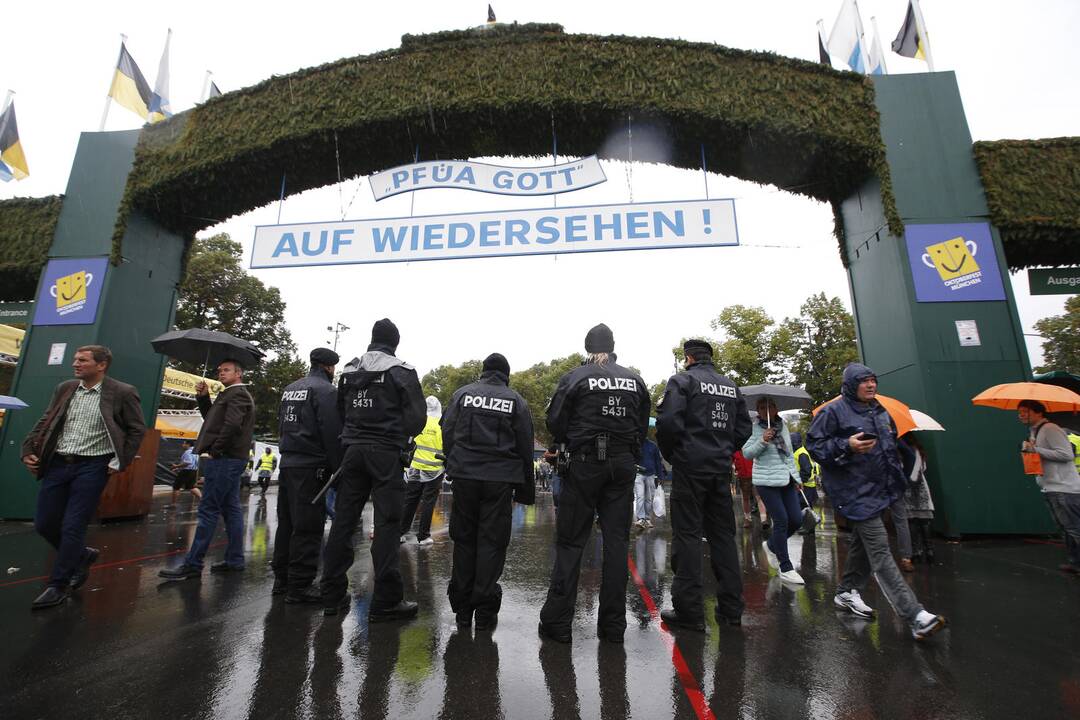 Prasidėjo alaus festivalis „Oktoberfest“