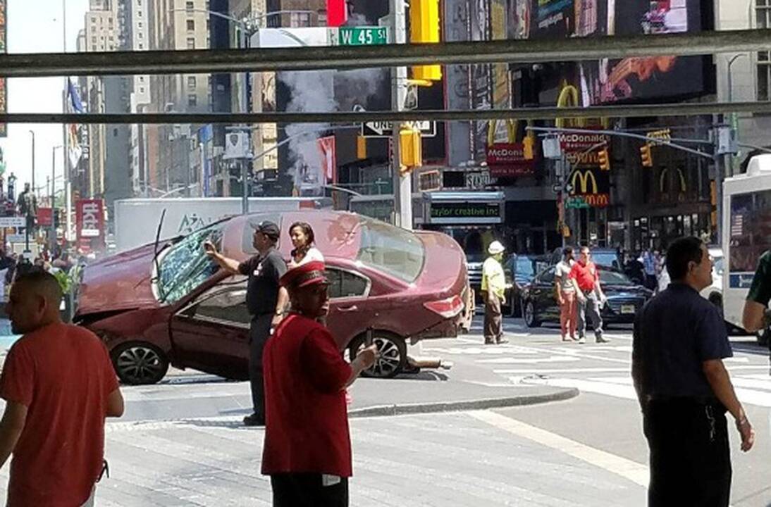 Tragedija Niujorko Taimso aikštėje 