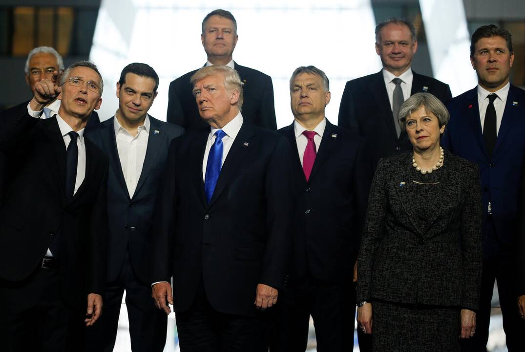 D. Trumpo ir NATO šalių vadovų susitikimas