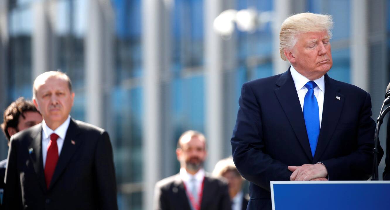 D. Trumpo ir NATO šalių vadovų susitikimas