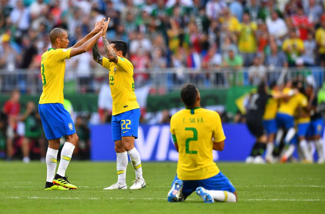 Pasaulio futbolo čempionato aštuntfinalis: Brazilija – Meksika