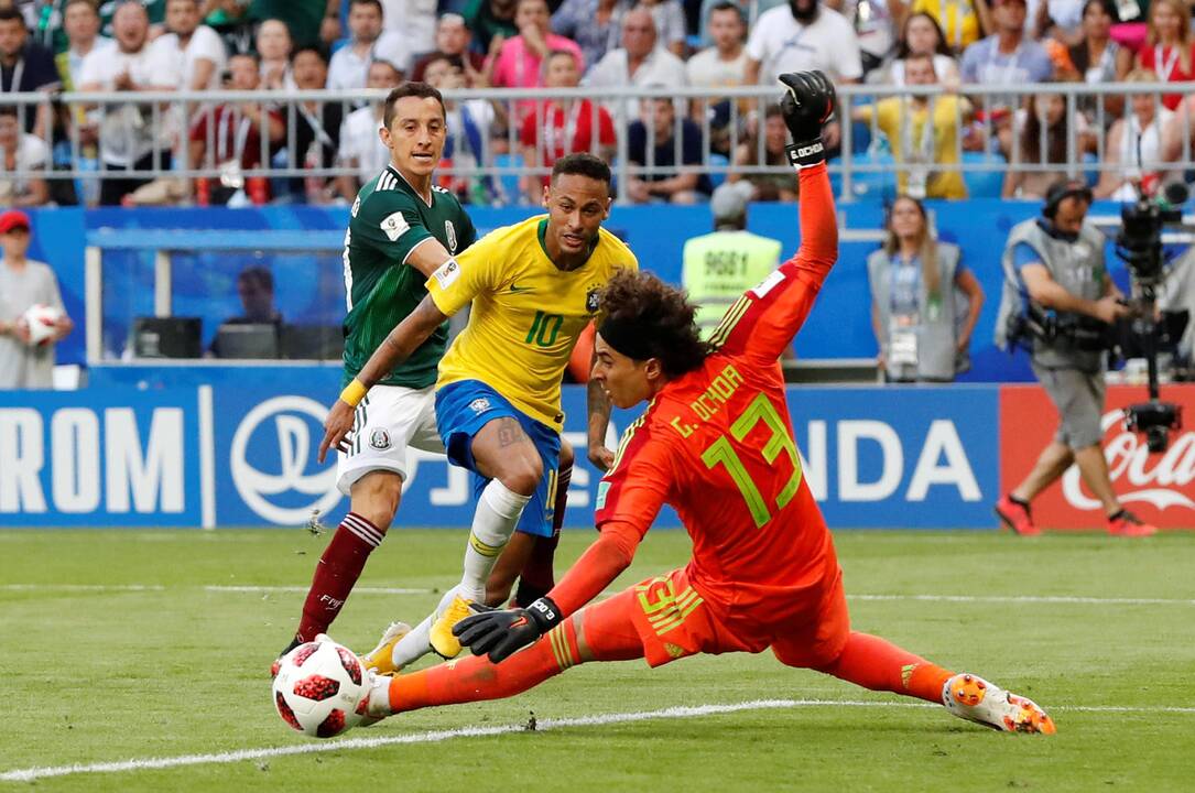 Pasaulio futbolo čempionato aštuntfinalis: Brazilija – Meksika