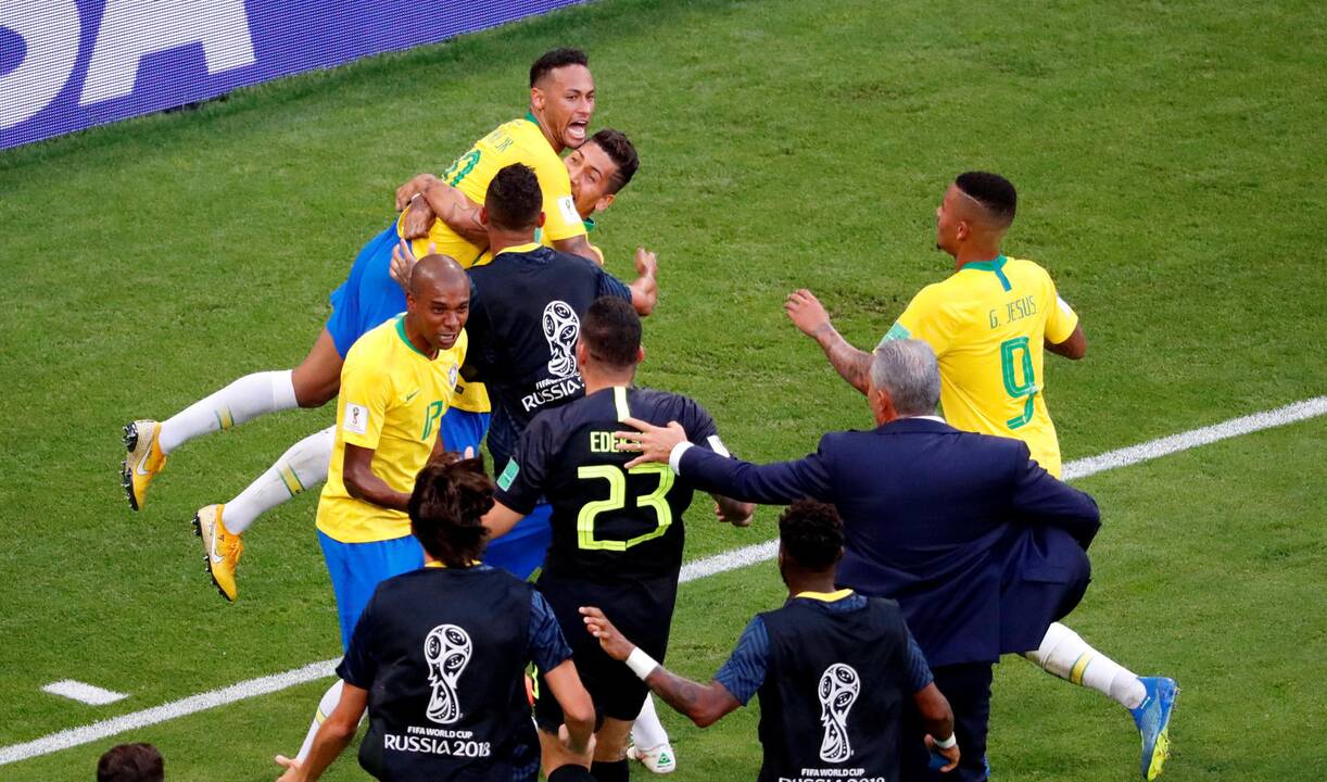 Pasaulio futbolo čempionato aštuntfinalis: Brazilija – Meksika