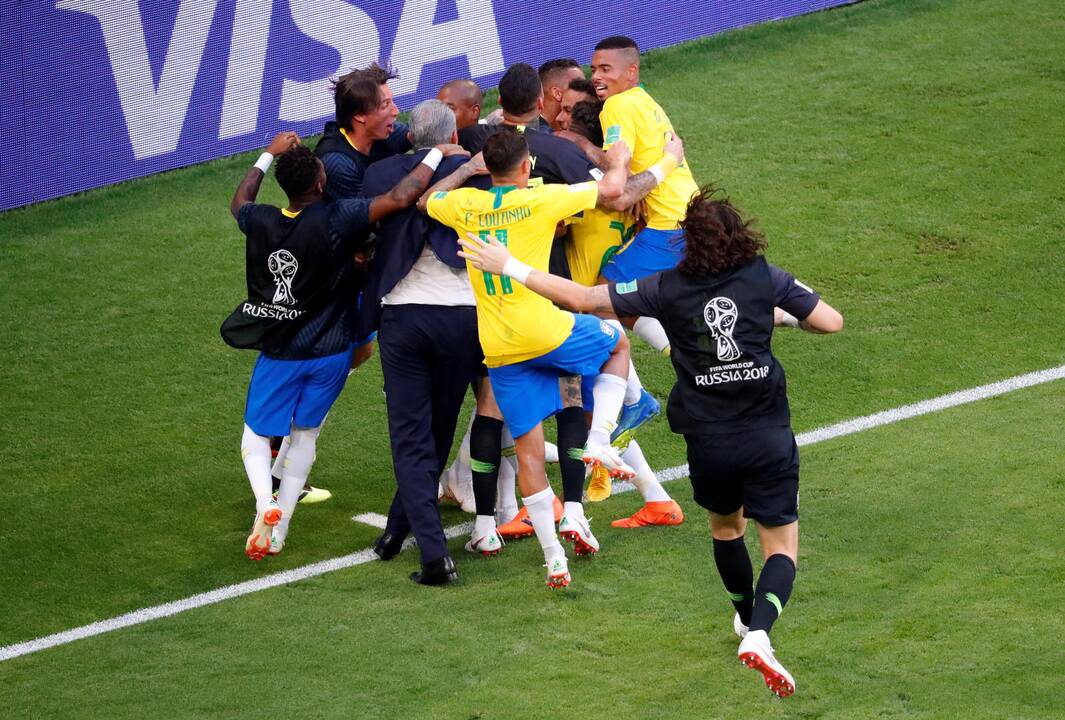 Pasaulio futbolo čempionato aštuntfinalis: Brazilija – Meksika