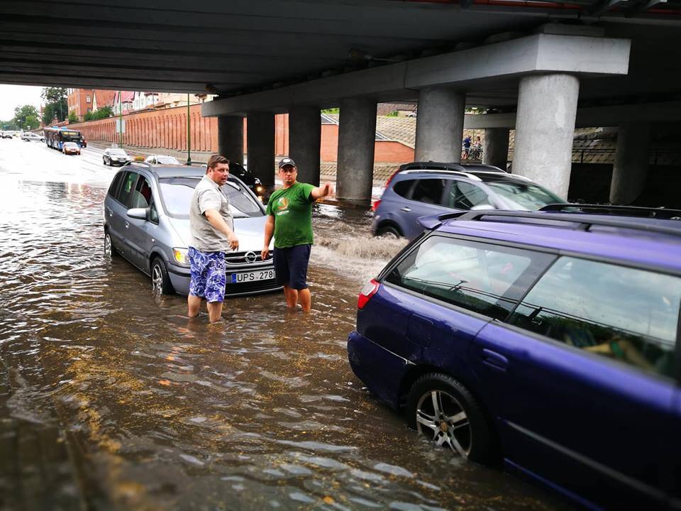 Klaipėdoje patvino gatvės