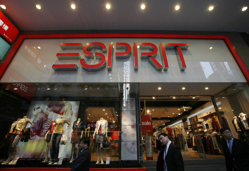 „Esprit“ grynasis pelnas sumažėjo perpus