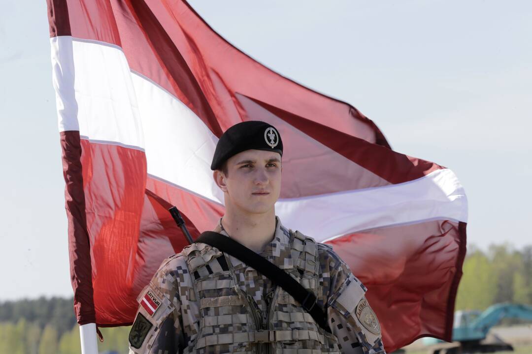 Latvija pirks priešlėktuvinių raketų „Stinger“ iš JAV