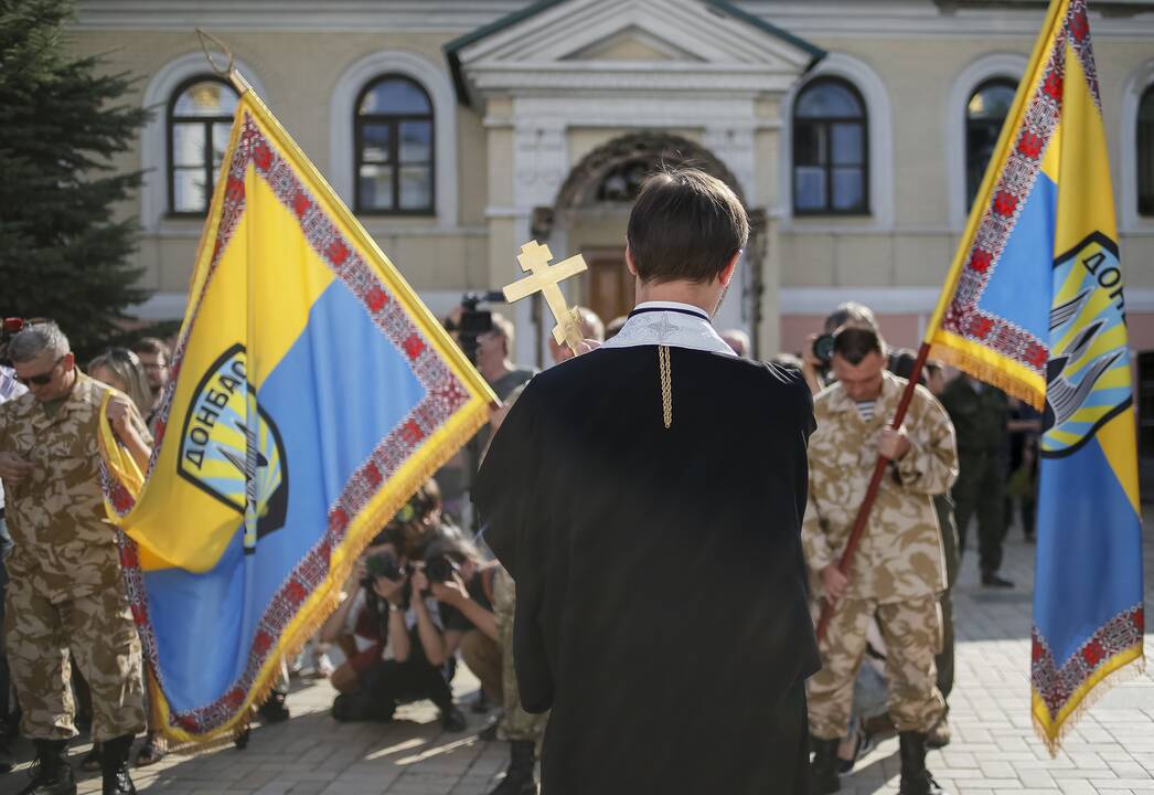 A. Merkel telefonu V. Putinui: rinkimai Donbase turi vykti pagal Ukrainos įstatymus