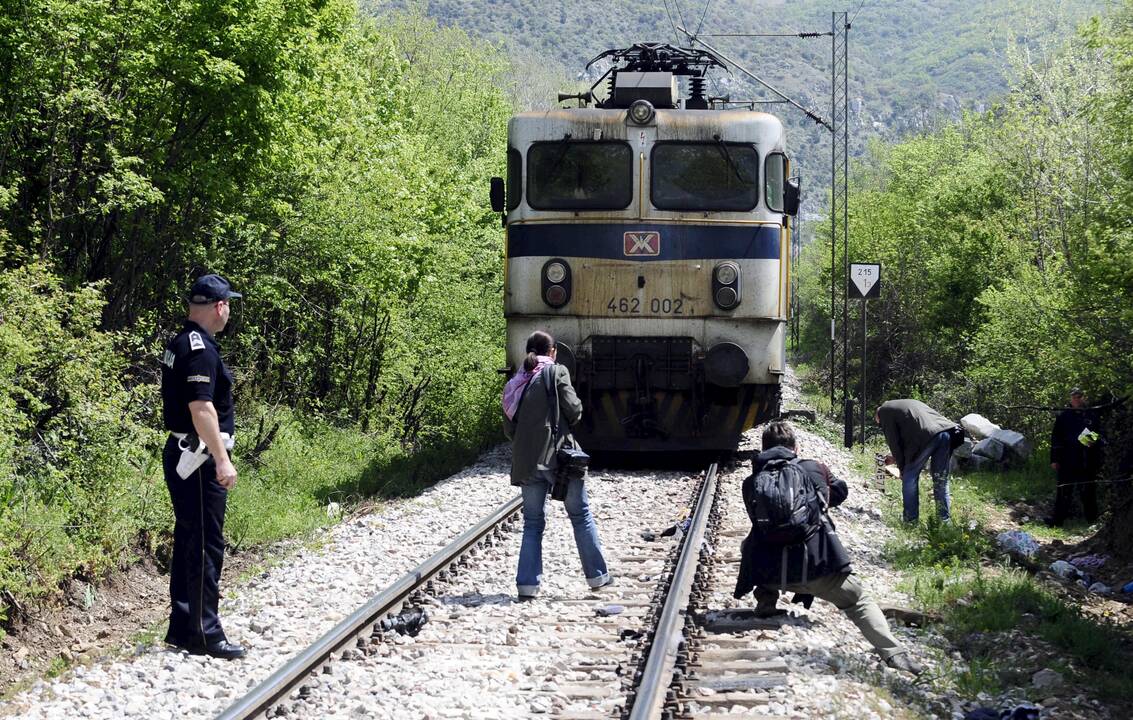 Makedonijoje traukinys mirtinai sužalojo 14 migrantų