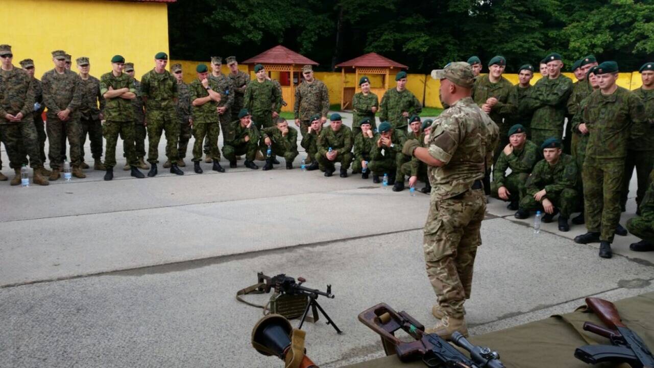 Ukrainoje – nauja Lietuvos karinių instruktorių pamaina