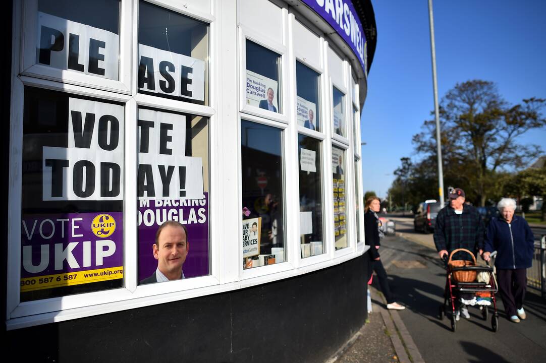 Britanijos euroskeptiška partija UKIP tikisi iškovoti pirmąją vietą parlamente