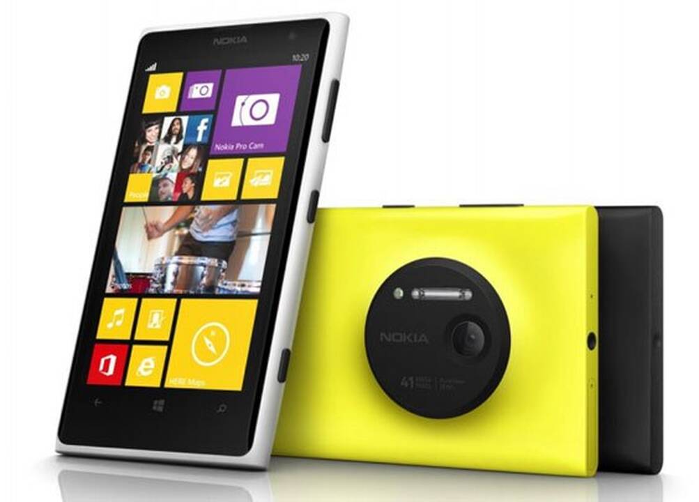 „Nokia“ oficialiai pristatė gandais apipintą „Lumia 1020” išmanųjį telefoną