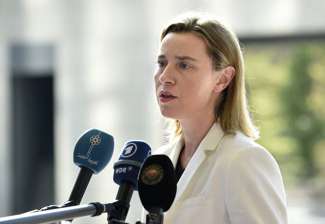 F. Mogherini: ES daugiau nebeturi pasiteisinimų dėl migrantų