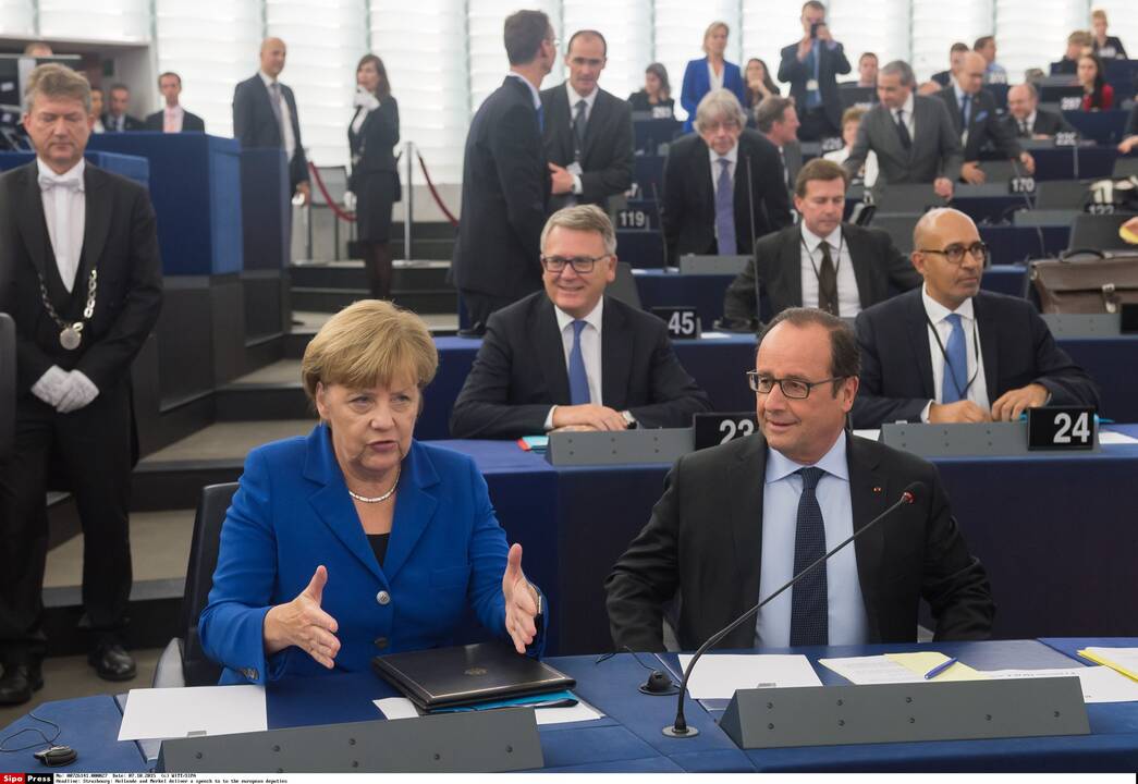 F. Hollande ir  A. Merkel aptars Sirijos ir pabėgėlių reikalus