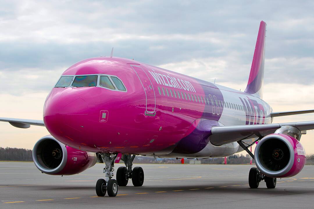 „Wizz Air“ nutraukia skrydžius iš Vilniaus į Malmę