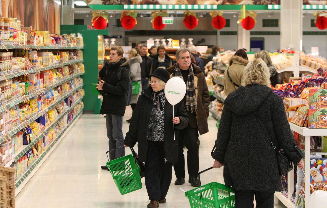 Pasisako už tai, kad didelių prekybos centrų darbo laikas nebūtų ribojamas