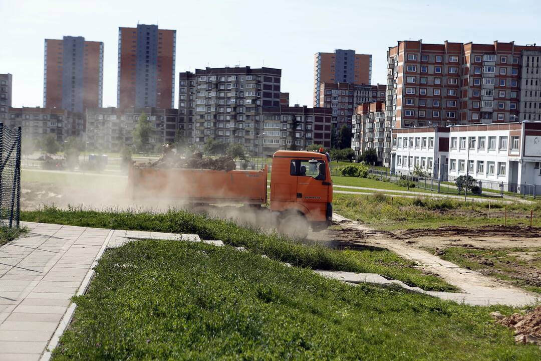 Apžiūrėjo tvarkomą Sąjūdžio parką