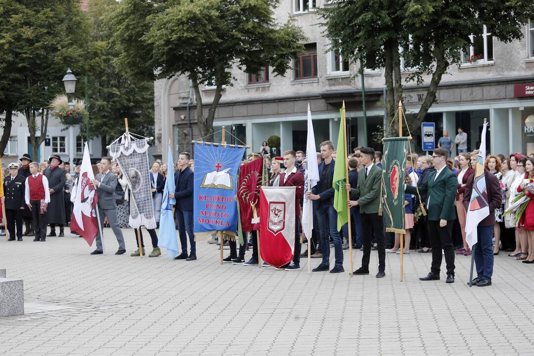 Pirmoji pamoka