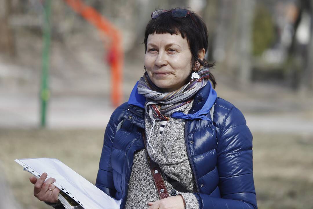 Skulptūrų parke – "Vynerio arbatėlė"