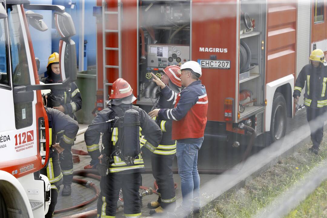 Klaipėdos pakraštyje esančioje įmonėje kilo gaisras