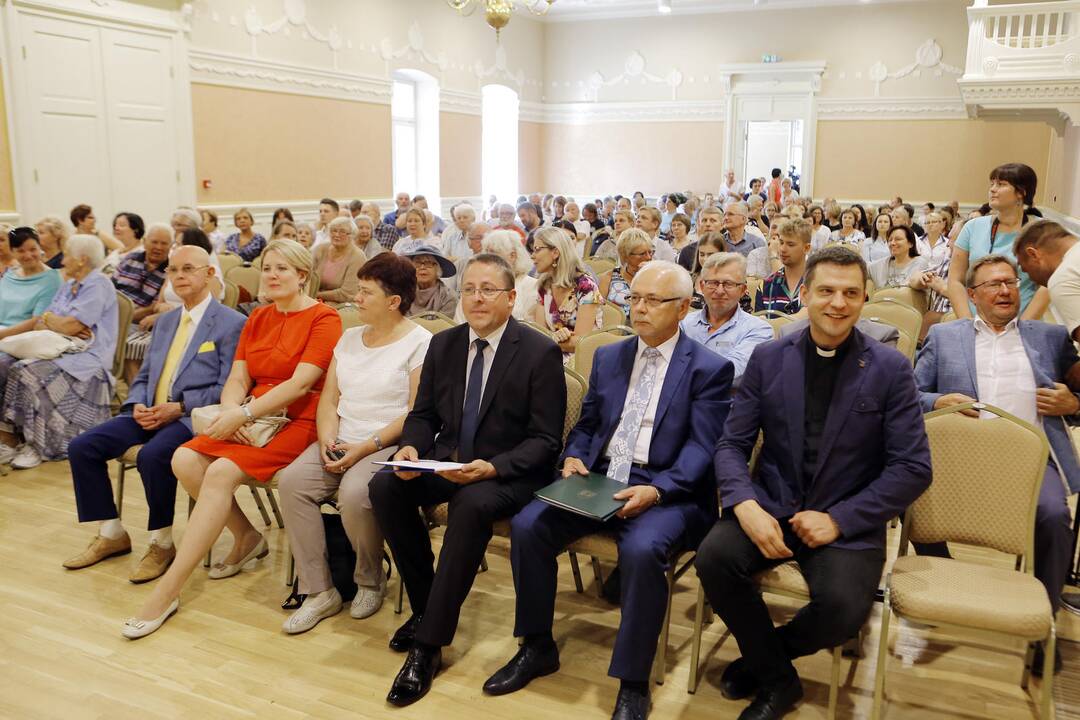 Pasirašyta sutartis dėl Palangos Kurhauzo atstatymo