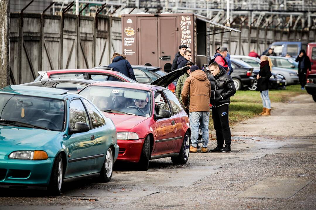 Žiemos sezoną greičio mėgėjai pasitiko „Pajūrio slalomu“