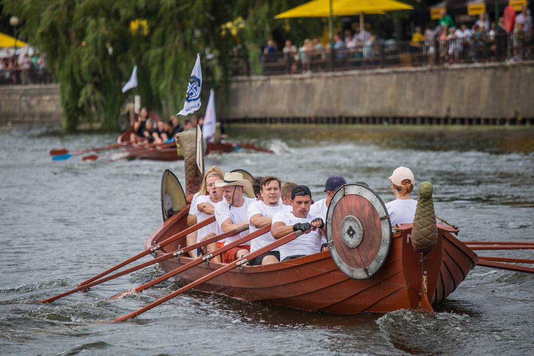 "Drakonų" laivų lenktynės 2018