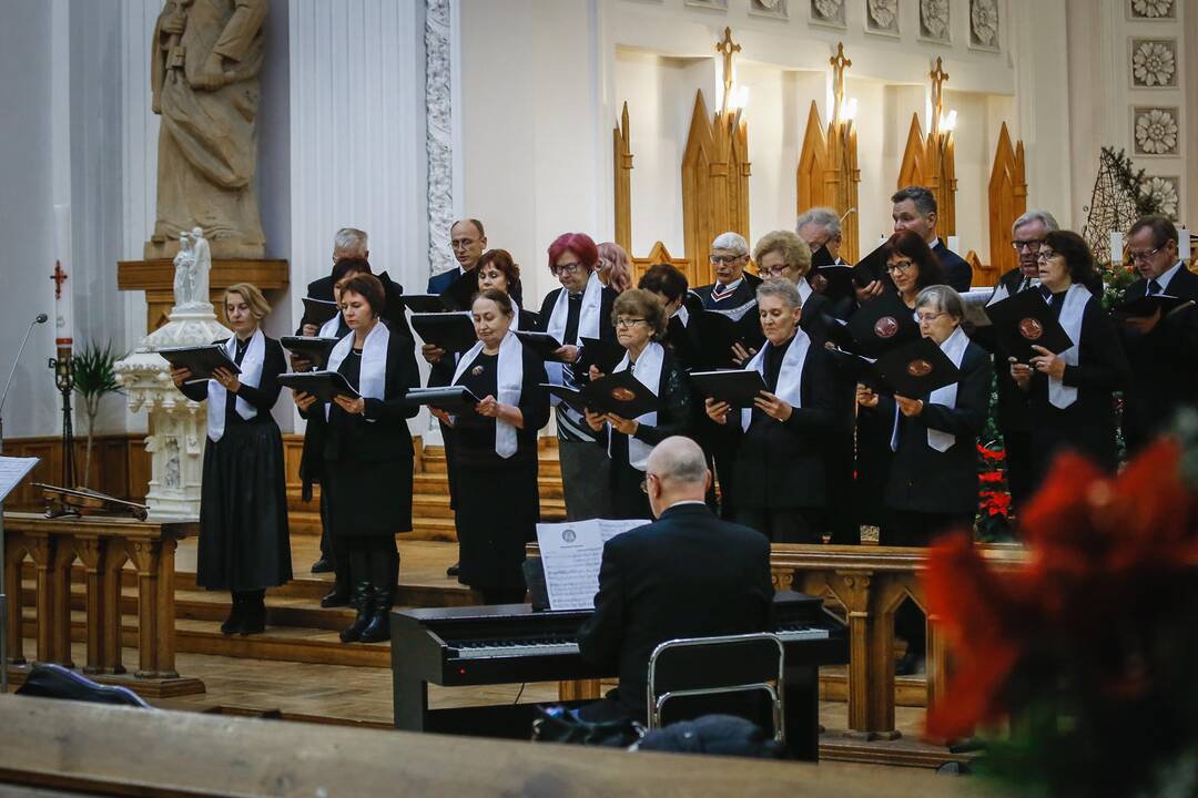 Kalėdinių giesmių festivalis