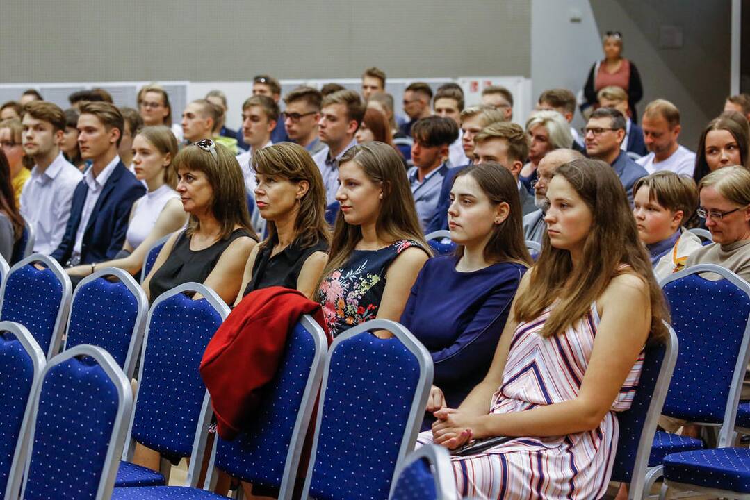 Pasveikino Klaipėdos šimtukininkus