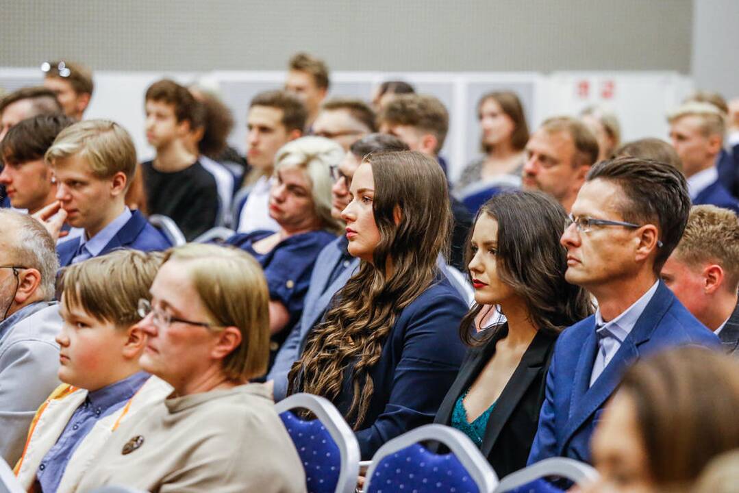 Pasveikino Klaipėdos šimtukininkus