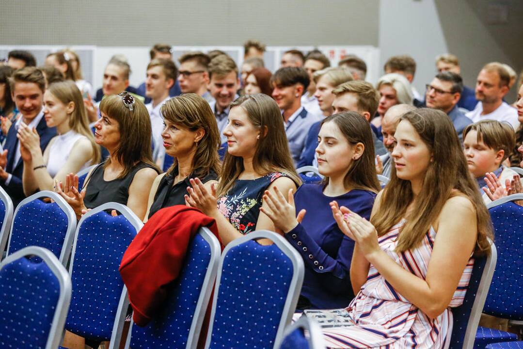 Pasveikino Klaipėdos šimtukininkus