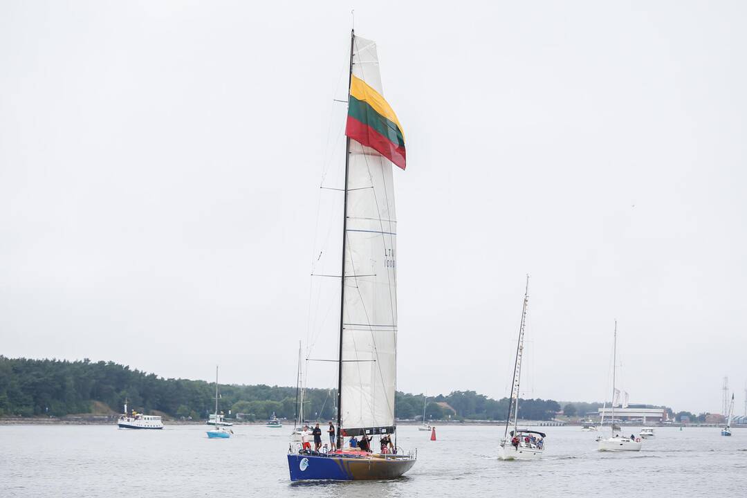 Klaipėda iškilmingai švenčia Valstybės dieną